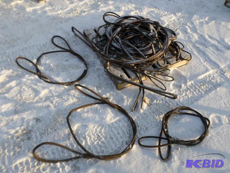 lot 8 image: Pallet Of Several Industrial Lifting Cables, ...