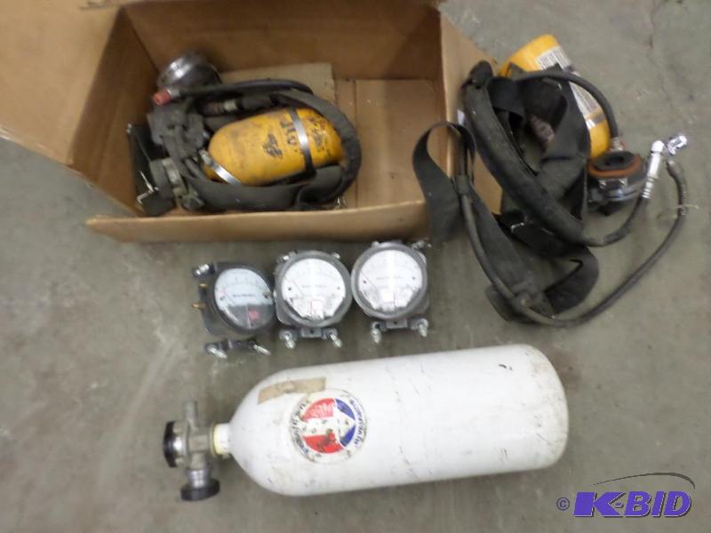 lot 82 image: Lot Of Misc Scuba-Diving Equipment...