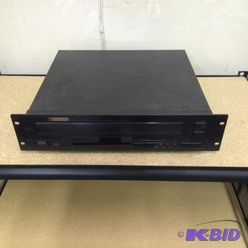 lot 10 image: Parasound DAC 1500 5-Disk CD Transport, test...