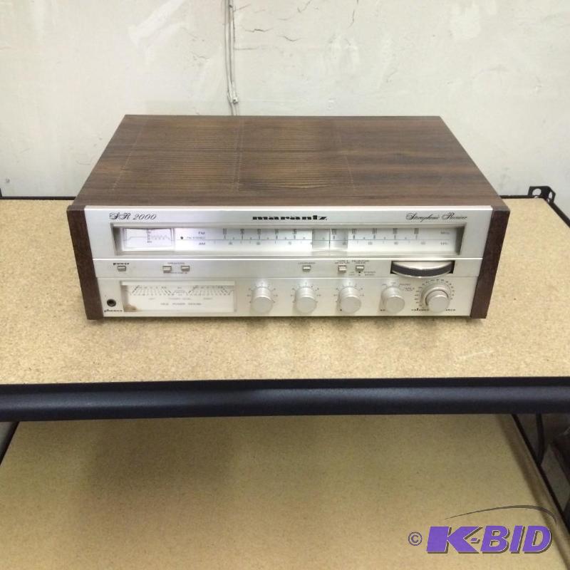 lot 14 image: Vintage Marantz SR 2000 Stereophonic Receiver...