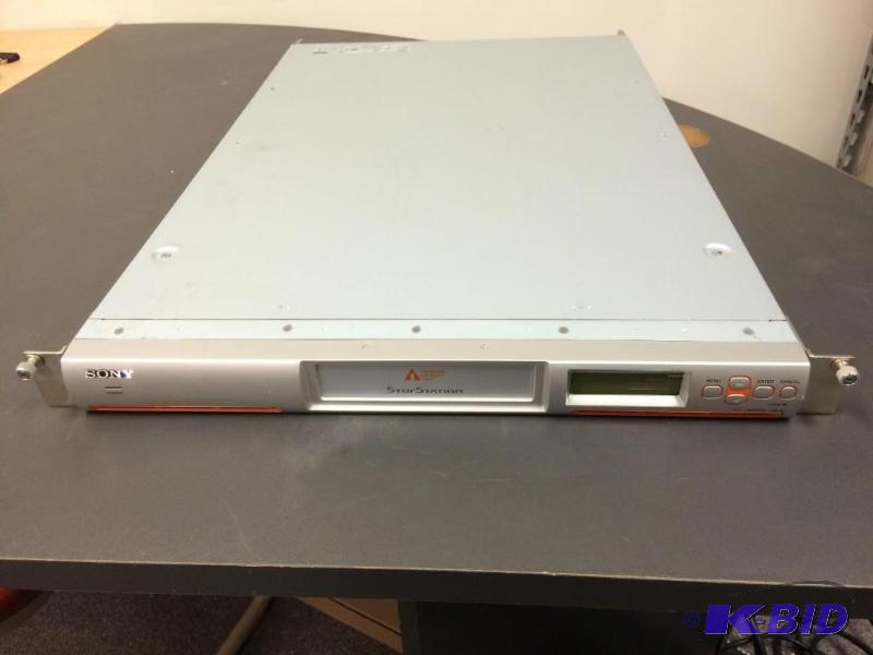 lot 25 image: Sony StorStation LIB-81  A2 Rackmount Tape A...