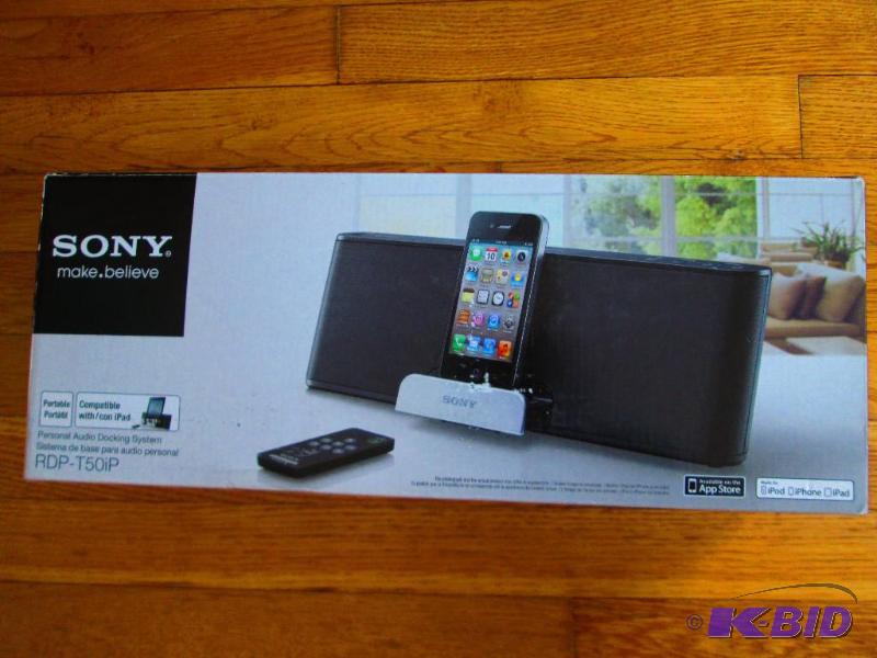 lot 5 image: Sony Docking station, compatible with iPad, i...