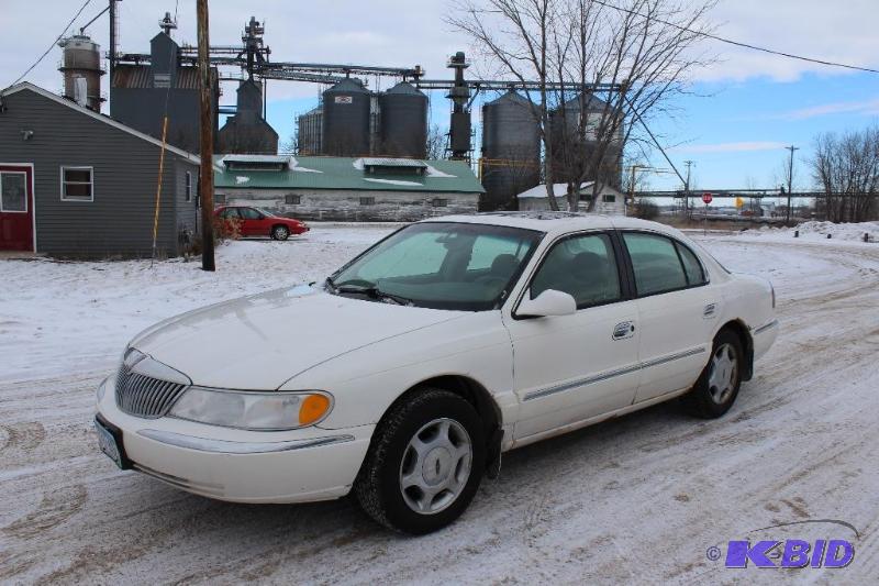 Lowry Auto Auction 33 KBID