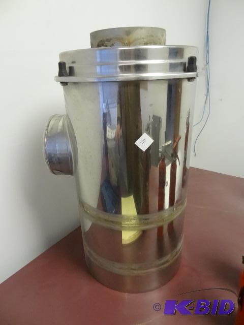 Chrome air cleaner for Peterbilt truck...