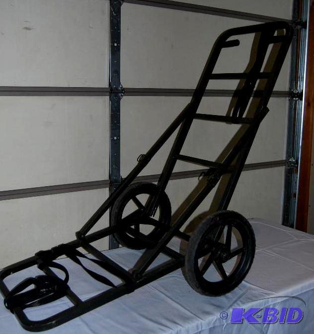 lot 3 image: Deluxe Folding Deer Cart, used....