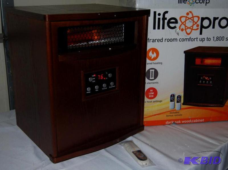 lot 78 image: Lifepro by Lifesmart Infrared Heater, 1500 wa...