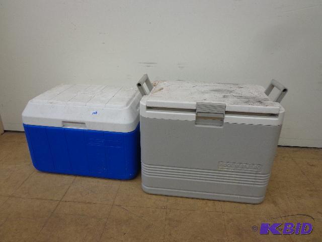 lot 103 image: 2 Large Coolers   1 Coleman - BlueSmall Dent...