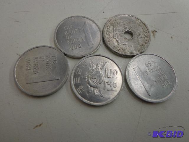 lot 24 image: 1968 Korean 1 Won   Qty of 4  Additional Coin...
