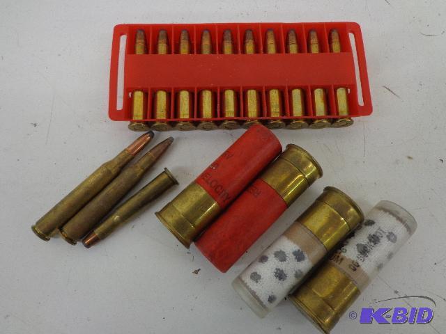 lot 60 image: Hunting ShellsBullets   Eleven 30-30 Shells ...