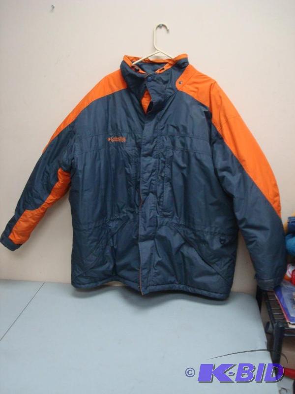 Columbia 3XL Mens Winter Coat, Used, Slight W...