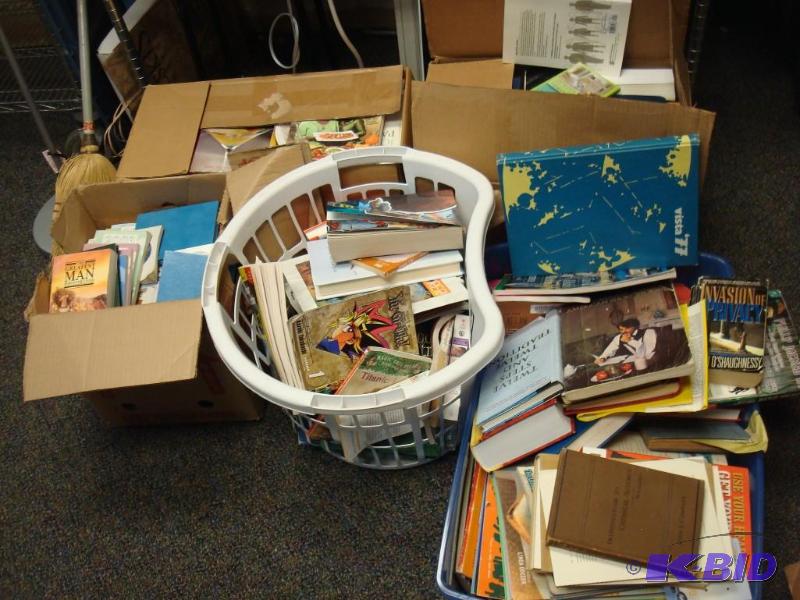 Large Lot Of Books...