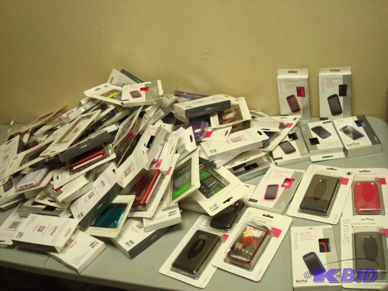 Lot of 100 New T-mobile Cell Phone Cases&nbs...