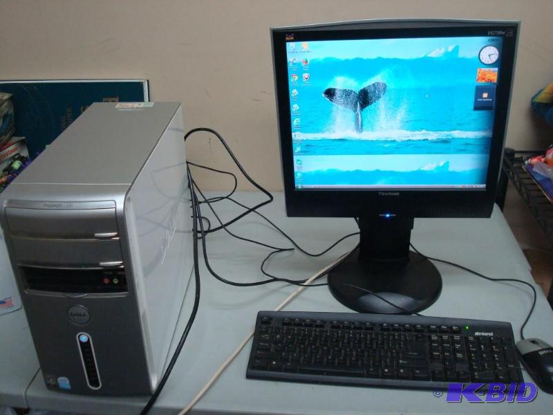 Dell Inspiron 530 Desktop Computer With Monit...