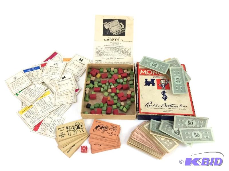 lot 17 image: Early Monopoly Game Set in Orig. Box