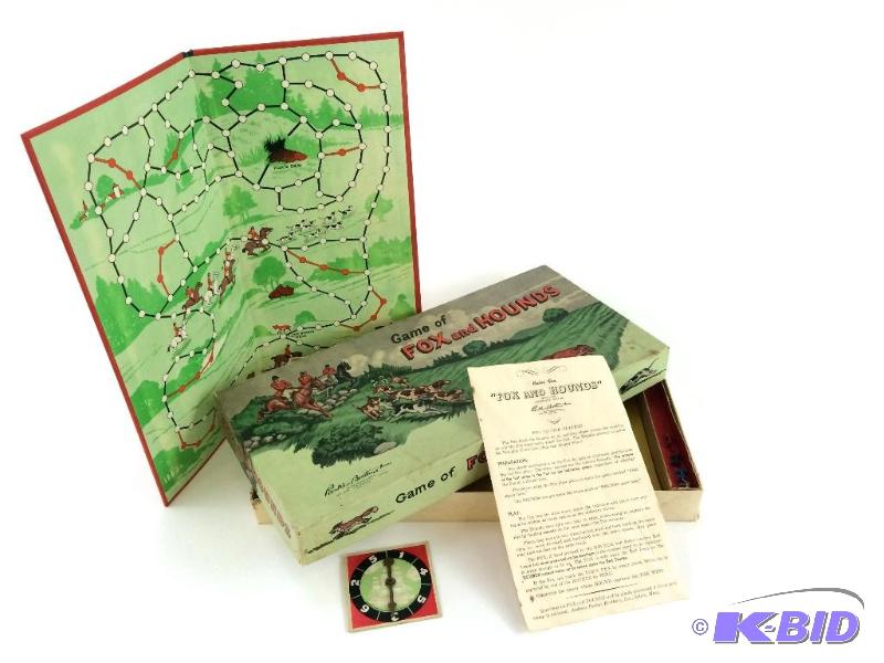 lot 34 image: Game of Fox & Hounds - Parker Bros. (c) 1948