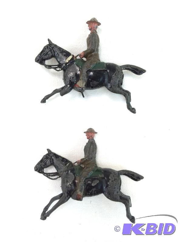 lot 36 image: Pair of Brittains Lead WWI Cavalry Soldiers