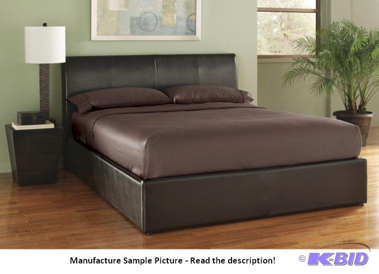 lot 69 image: Espresso Bed - Headboard Only - Full Size - T...