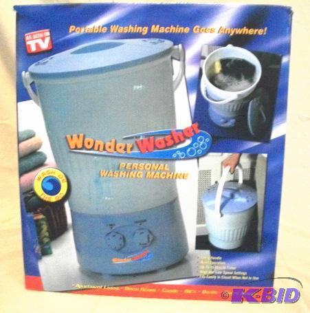 lot 81 image: Wonder Washer Personal Washing Machine - Wash...