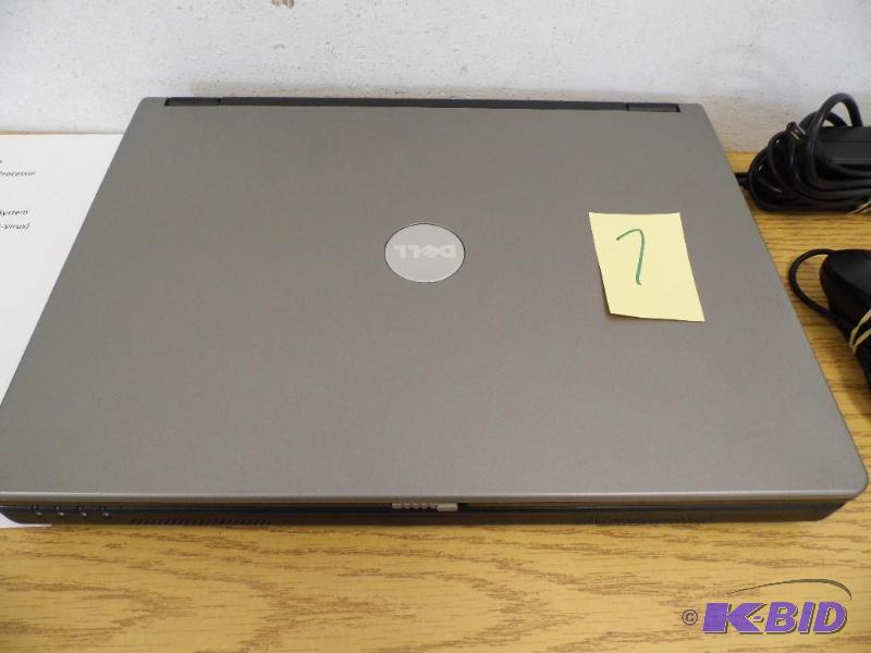 Dell Inspiron B130 Laptop