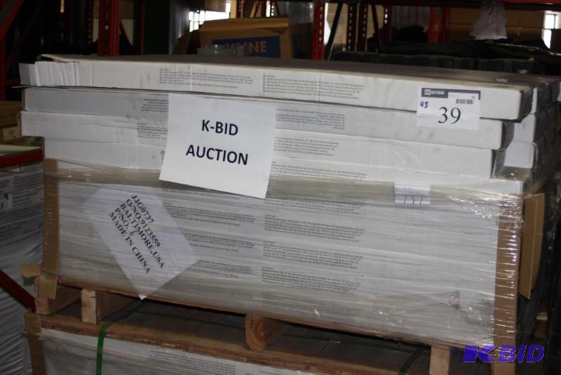 lot 39 image: Boxes of Vinyl Planks Wood Style 18PCSBox Pattern 6702