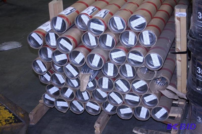 lot 76 image: Tubes of 8 Ft. Room Dividers