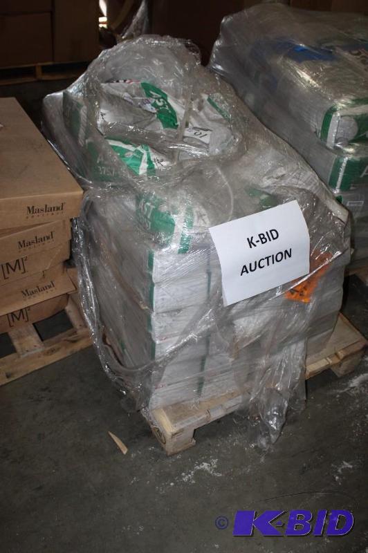 lot 91 image: Bags of Shonox AST 3757 SL Cement Based Fast Setting And Finishing Compound.