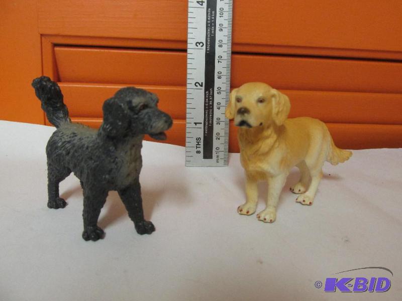 2003 Golden Lab () and 2000 CockerPoodle () -- SCHLEICH