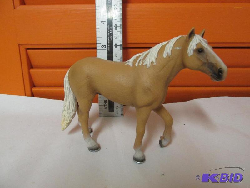 SCHLEICH HORSE