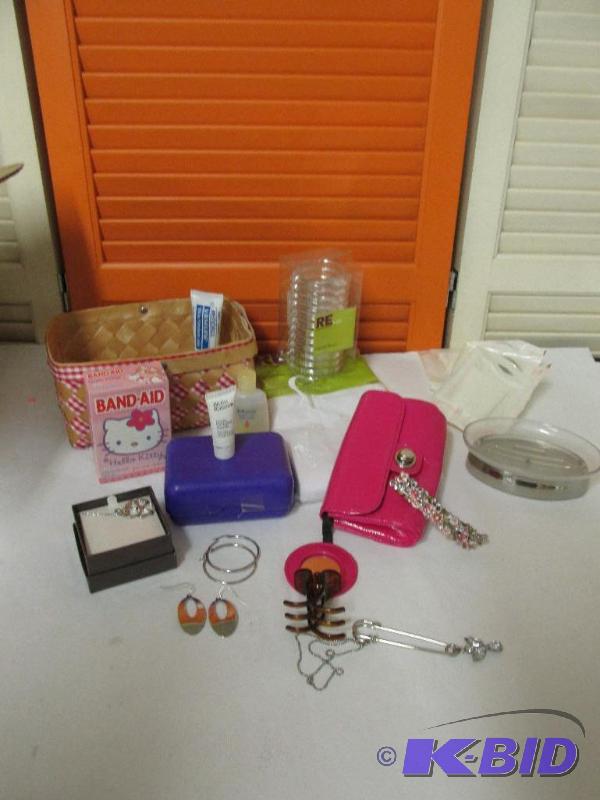 Cute little Gift Basket for yourself ()