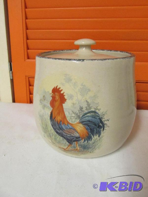 Nice Chicken Candy Jar