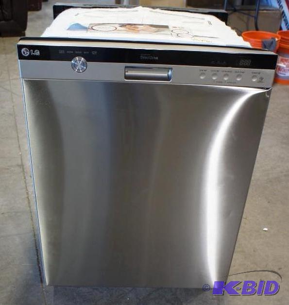 lot 8 image: New LG Dishwasher - Model # (LDS5540ST) - MSR...
