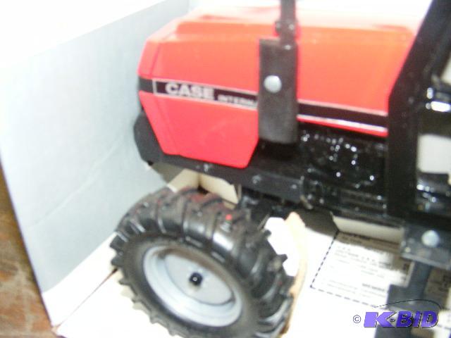 116 Ertl Case IH Model 3294 Tractor NEW in box