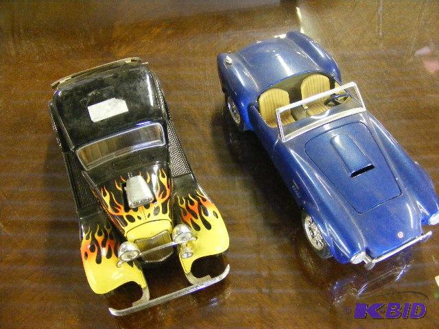 Variety of toy cars - METAL