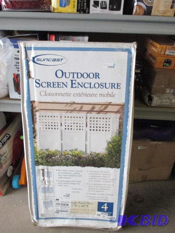 Outdoor screen enclosure...