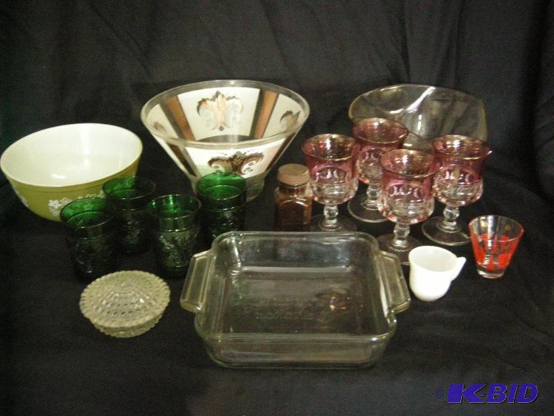 lot 105 image: Vintage kitchen glass