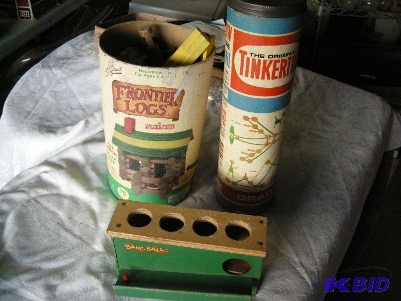 lot 150 image: Vintage toys