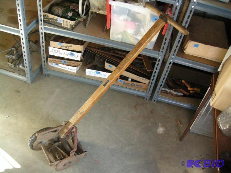lot 48 image: Great States Reel Mower