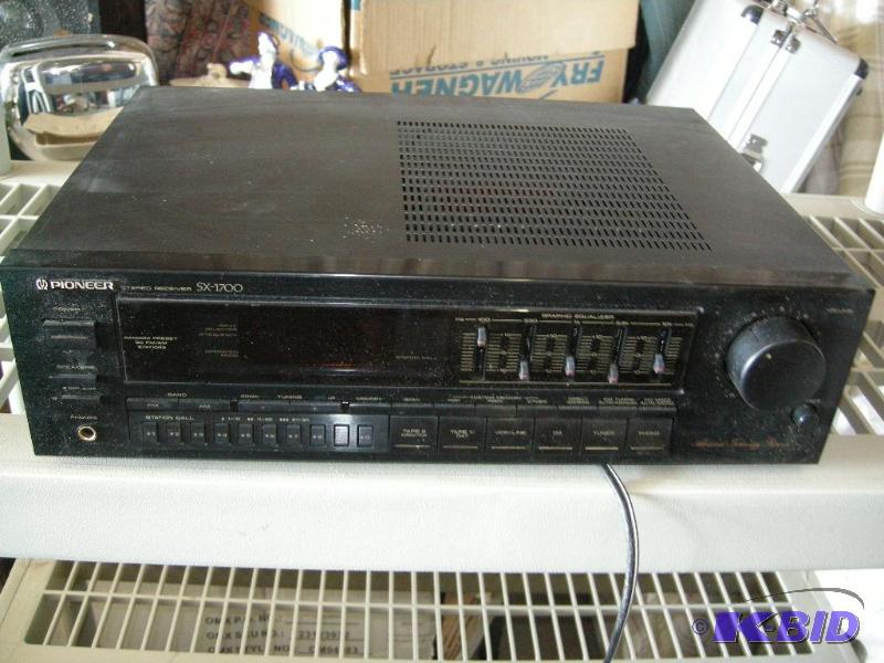 lot 57 image: Pioneer SX 1700 receiver