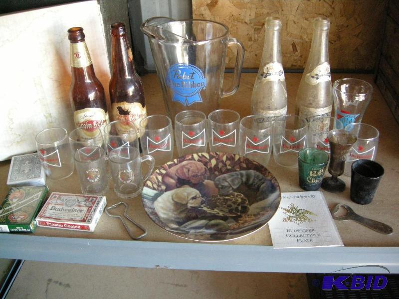 lot 65 image: Breweriana items