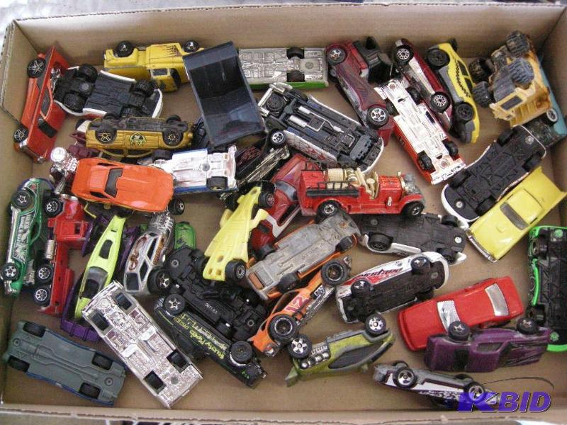 lot 81 image: Vintage Hot Wheels