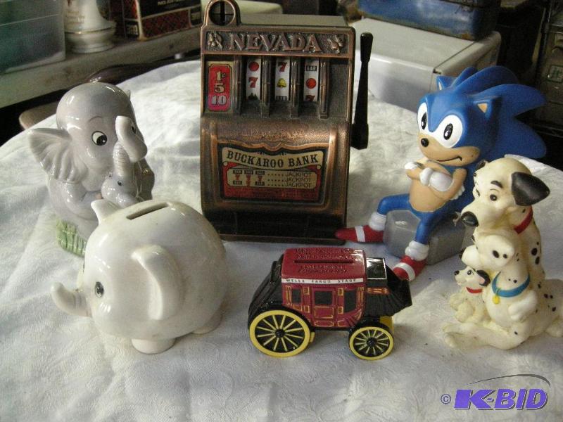 lot 92 image: Coin Banks