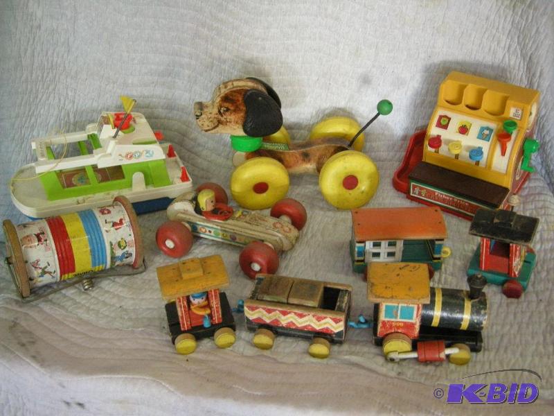 lot 94 image: Vintage Fisher Price toys