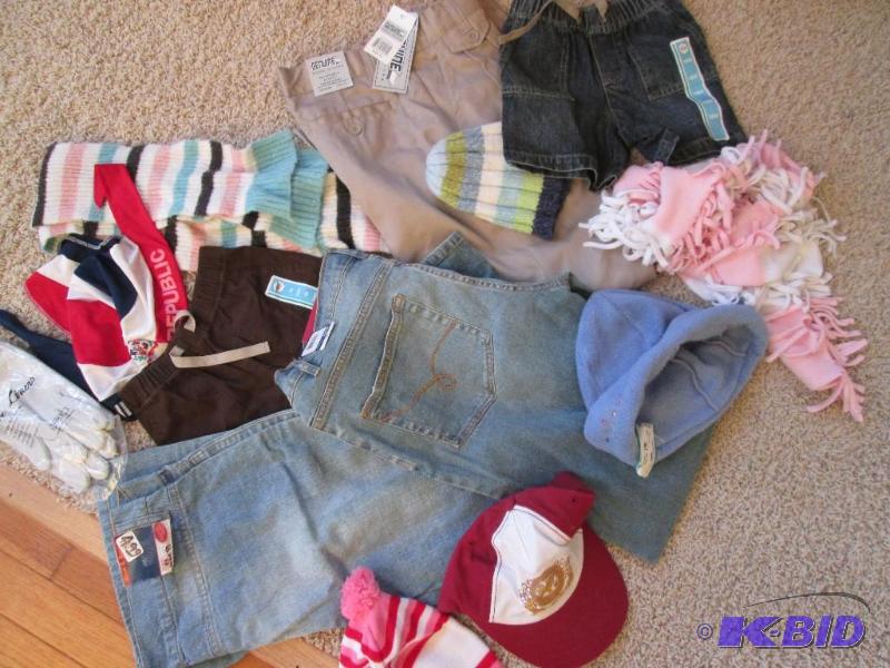 Lot of assorted clothing and jeans...