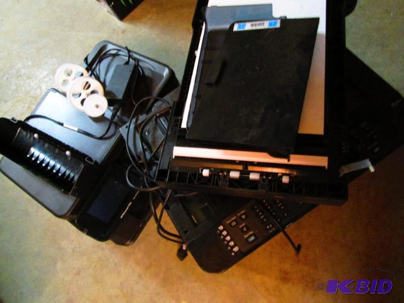 HP Photosmart 7525 printer with a broken rear...