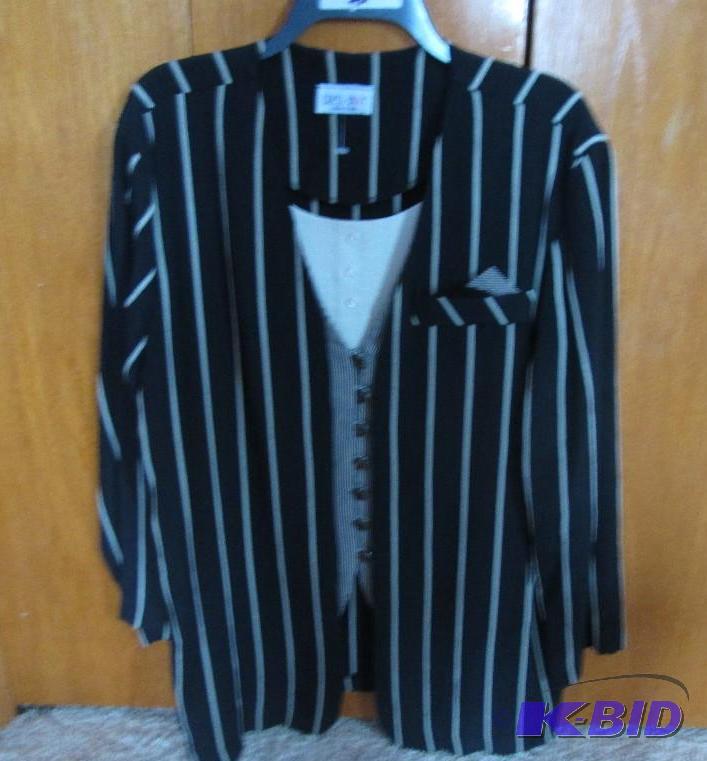 lot 30 image: Dress savvy New York stripped cream and black...