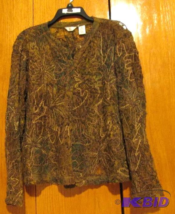 lot 38 image: laurna ashley Petite brown sweater size PM...
