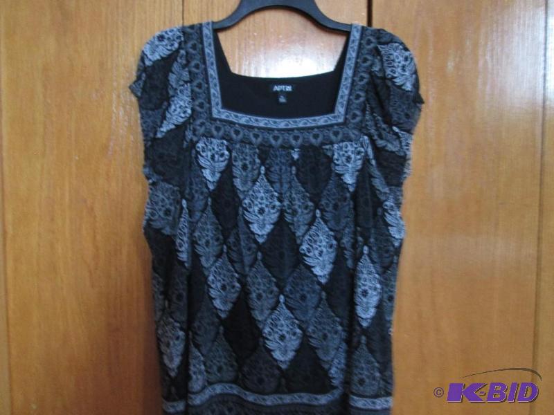 lot 40 image: cj banks colored top size 2X retail price $...