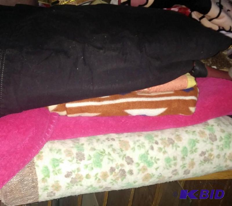 lot 13 image: Lot of Blankets...