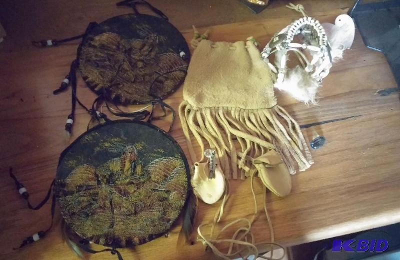 lot 31 image: Large lot of Native Art...