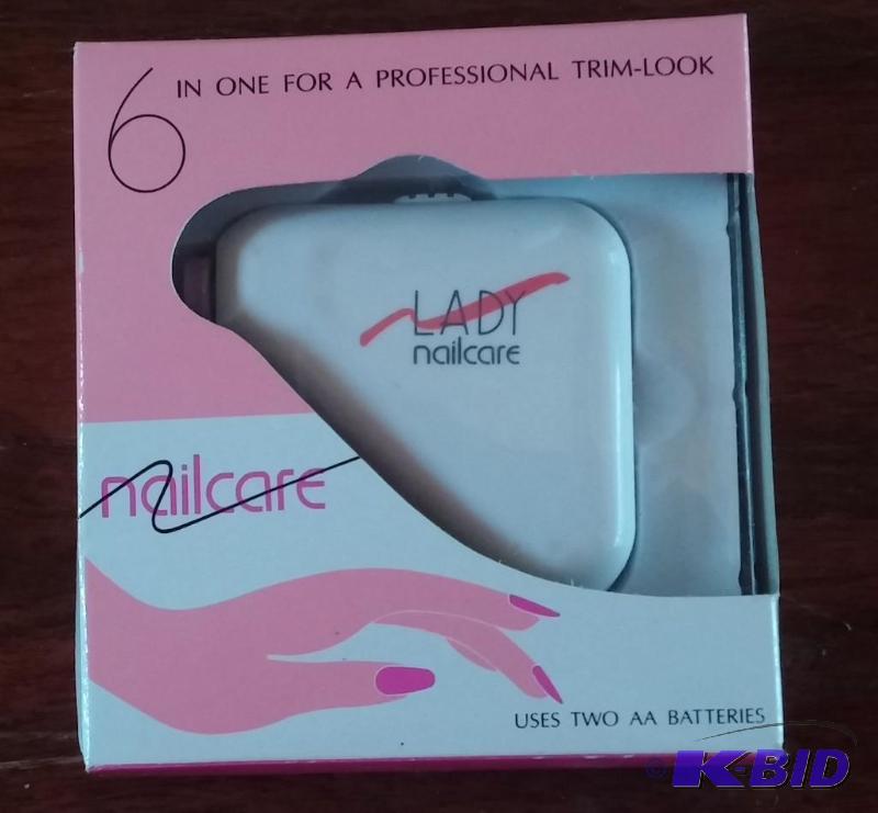lot 38 image: Lady Nail care...